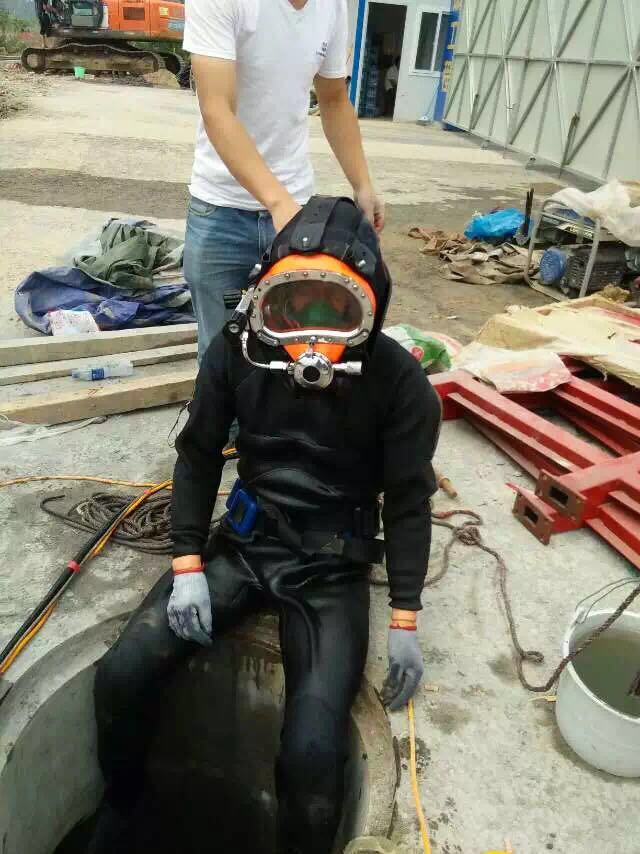 盛龙水下管道封堵切割堵漏焊接打捞救援作业工程(潍坊市分公司)